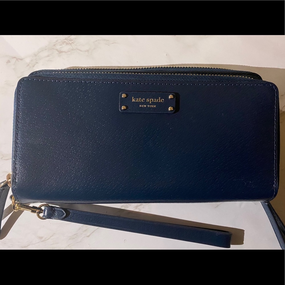 Kate Spade jeanne large carryall wristlet